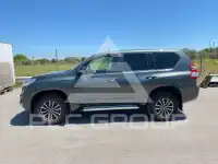 2016 Toyota LAND CRUISER