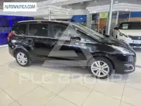 2016 Peugeot 5008