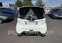 2016 Peugeot iOn