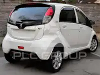 2016 Peugeot iOn