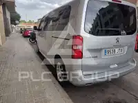 2016 Peugeot Traveller