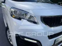 2016 Peugeot Traveller