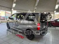 2016 Peugeot Traveller