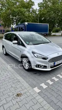 2016 Ford S-Max