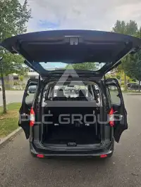 2016 Ford Courier