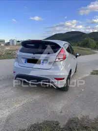 2016 Ford FIESTA