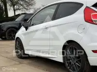 2016 Ford FIESTA