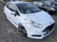 2016 Ford FIESTA