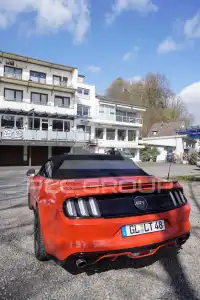 2016 Ford MUSTANG
