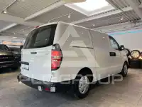 2016 Hyundai H-1