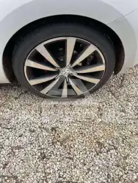 2016 Volkswagen BEETLE