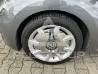 2016 Volkswagen BEETLE