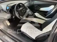 2016 Lamborghini Aventador