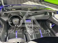 2016 Lamborghini Aventador