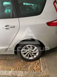 2016 Renault Grand Scenic