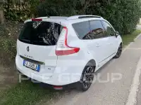 2016 Renault Grand Scenic