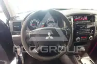 2017 Mitsubishi PAJARO