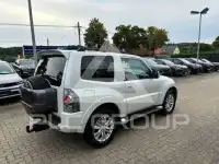 2017 Mitsubishi PAJARO