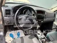 2017 Mitsubishi PAJARO
