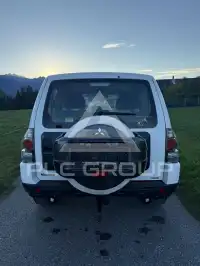2017 Mitsubishi PAJARO