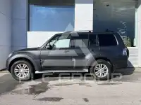 2017 Mitsubishi PAJARO
