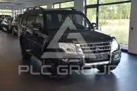 2017 Mitsubishi PAJARO