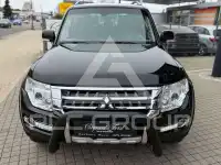 2017 Mitsubishi PAJARO