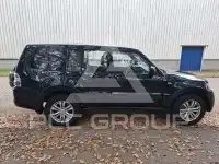 2017 Mitsubishi PAJARO