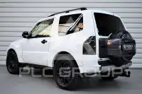 2017 Mitsubishi PAJARO