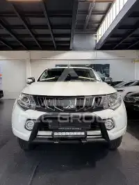 2017 Mitsubishi L200