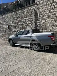 2017 Mitsubishi L200