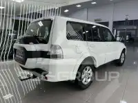 2017 Mitsubishi MONTERO