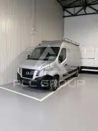 2017 Nissan NV 400
