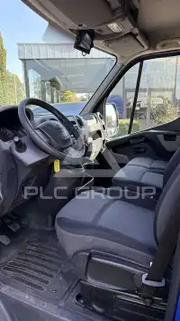 2017 Nissan NV 400