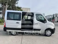2017 Nissan NV 400