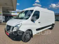 2017 Nissan NV 400