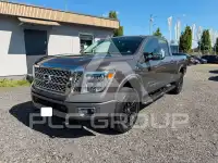 2017 Nissan TITAN