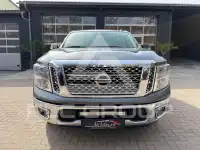2017 Nissan TITAN