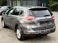 2017 Nissan X-TRAIL