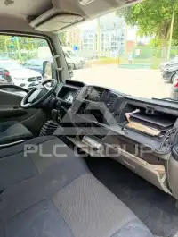 2017 Nissan NT400