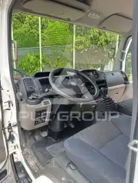 2017 Nissan NT400