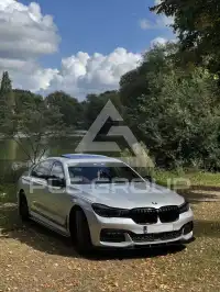 2017 BMW 740