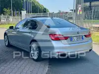 2017 BMW 740