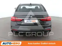 2017 BMW 740