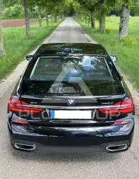 2017 BMW 740