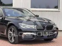 2017 BMW 740