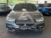 2017 BMW 740