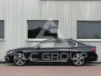 2017 BMW 740