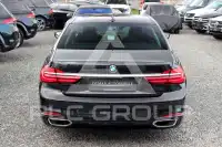 2017 BMW 740