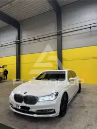 2017 BMW 740
